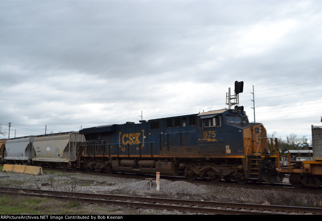 CSX 975